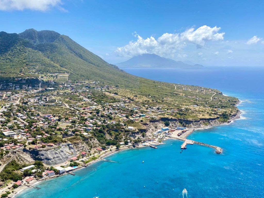 Coastal village and harbour on St. Eustatius